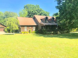 107 Ruth Bembry Rd, Hawkinsville, GA 31036