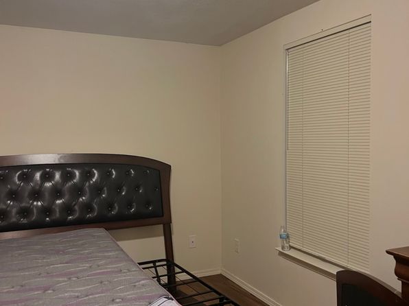 (undisclosed Address)