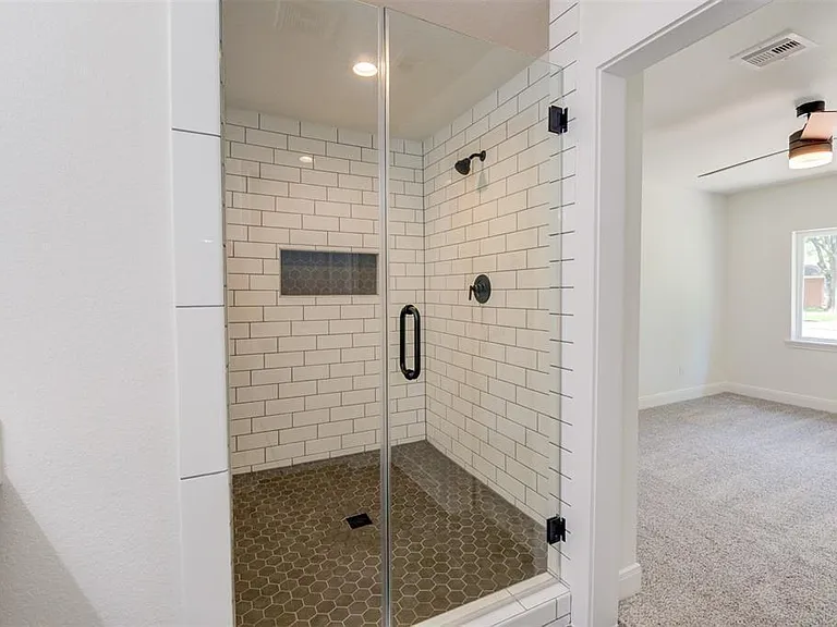 4417 Libbey Ln — Photo 19