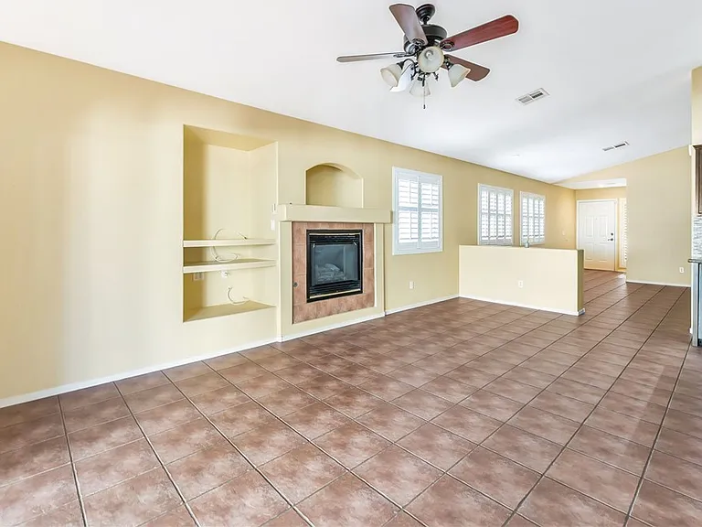 9346 Coral Berry St — Photo 14