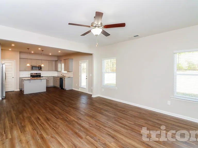 108 Chapel Meadow Ln SW — Photo 3