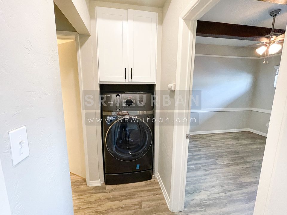 1st image of 4489 30th St #1/2