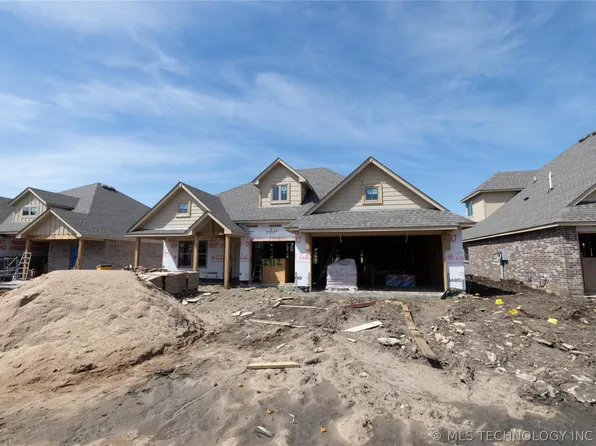 2912 E Northhampton St, Broken Arrow, OK 74014
