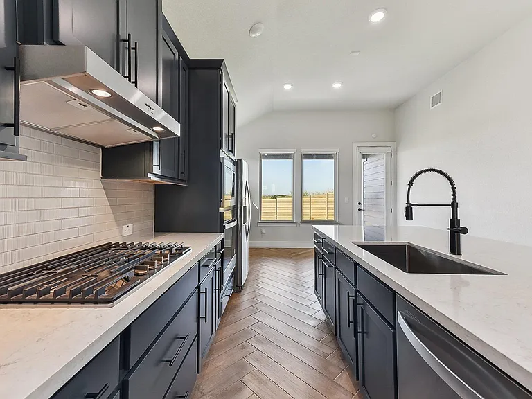 8506 Basil Hayden Ln — Photo 3