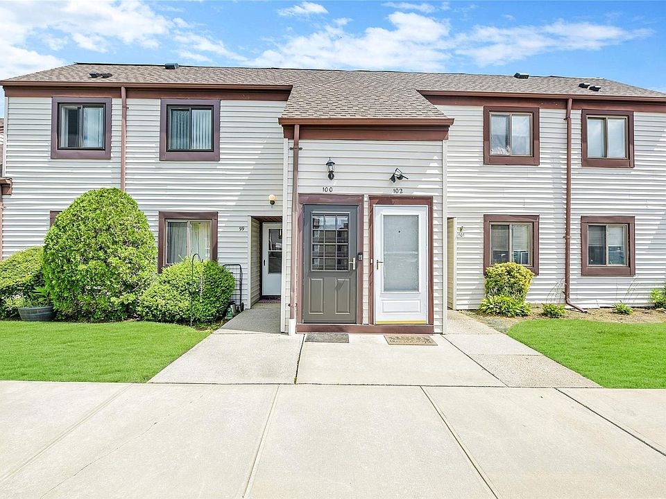 100 Whistler Court UNIT 100, Middle Island, NY 11953 | Zillow