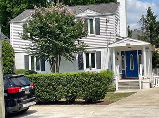 6809 Brookville Rd, Chevy Chase, MD 20815