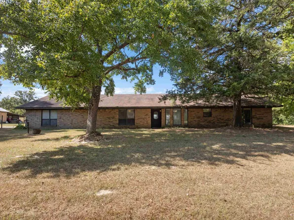 102 State Highway 3174, Gilmer, TX 75644