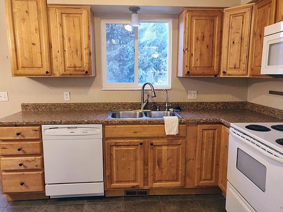 5th image of 3658 W Carolina Dr