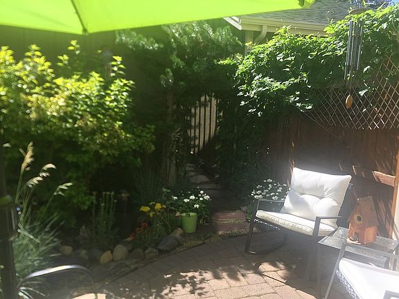SECLUSION IN THE PATIO