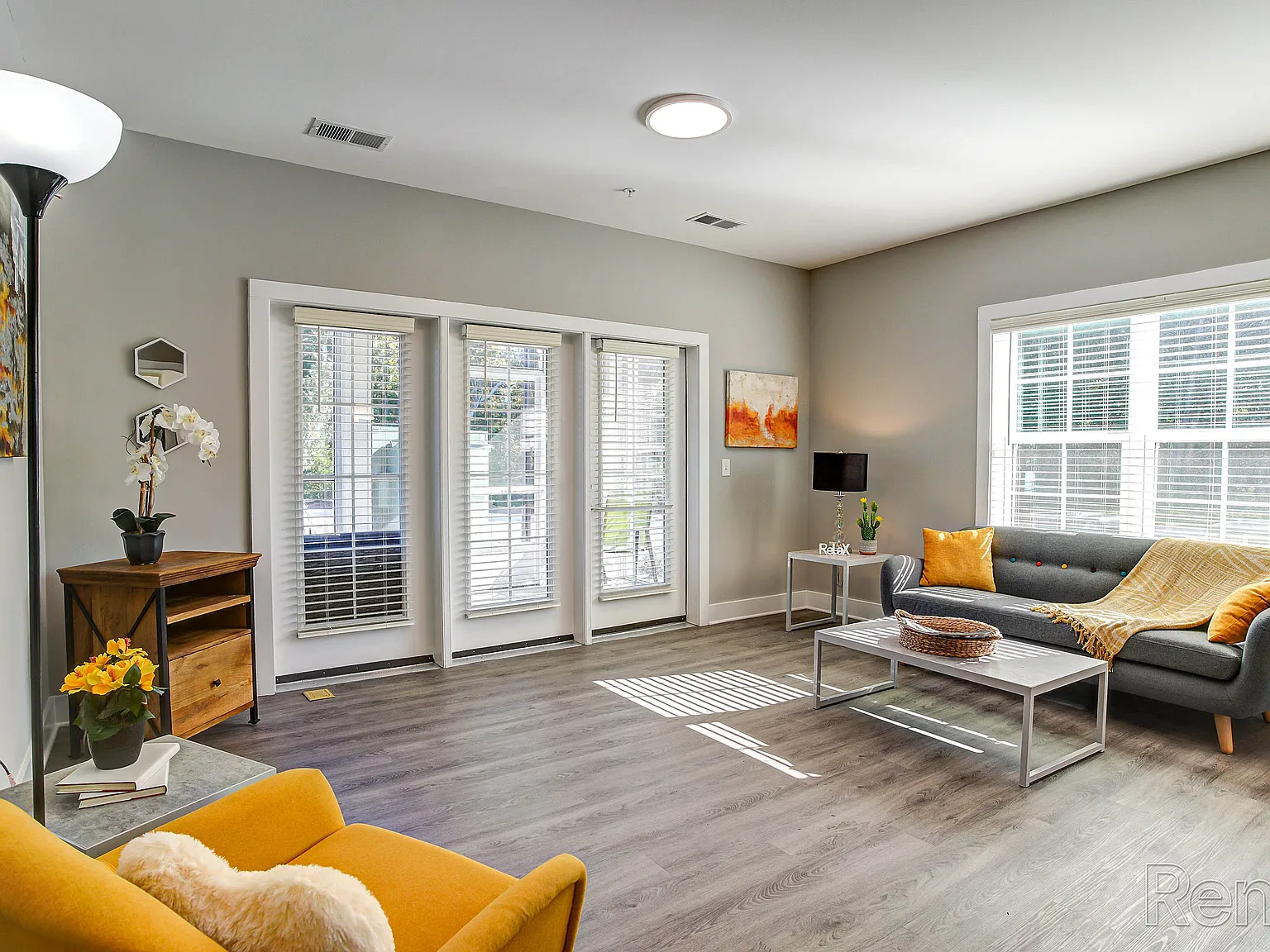 Barclay Place Apartments — Photo 3