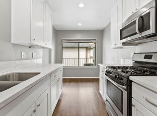 26408 Via Roble #8, Mission Viejo, CA 92691