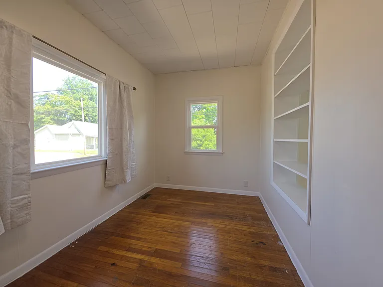 602 I St #1 — Photo 6