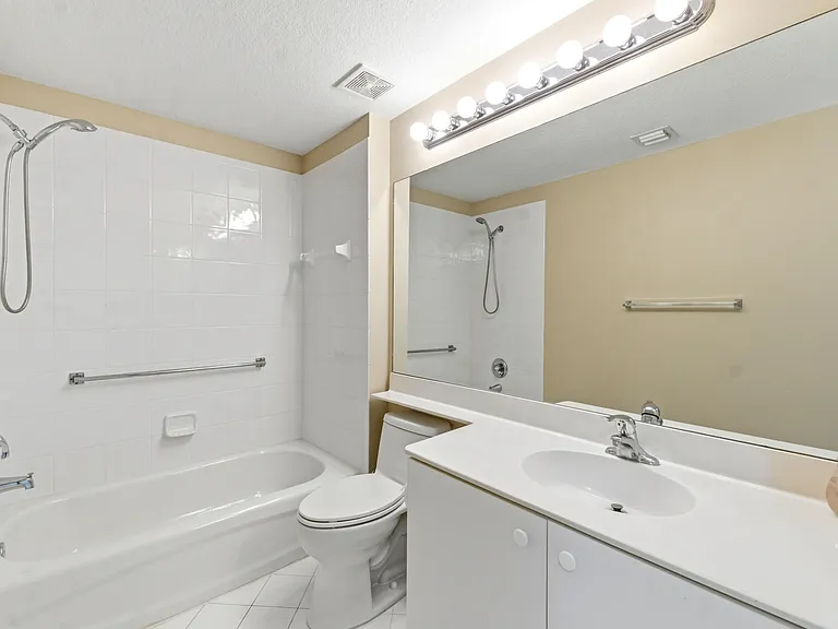 7765 Yardley Dr #107 — Photo 21