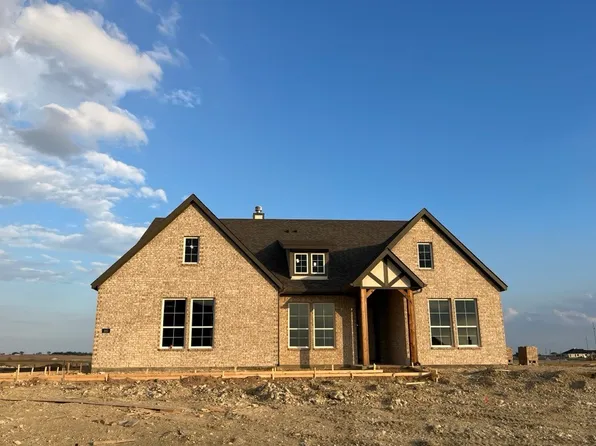 160 Hillock Ct, Decatur, TX 76234