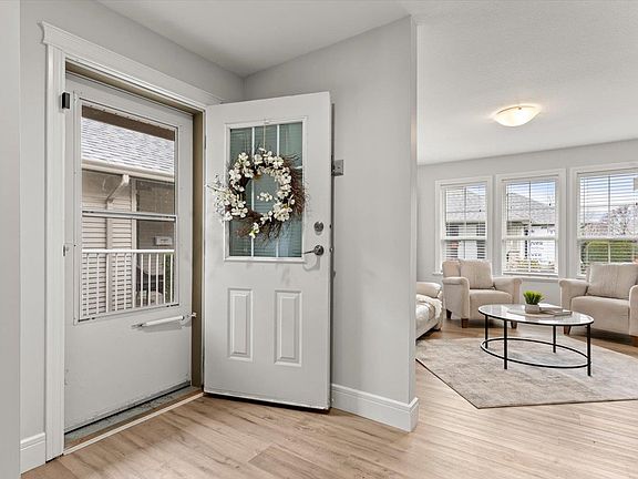 2nd image of 45819 Stevenson Rd #21