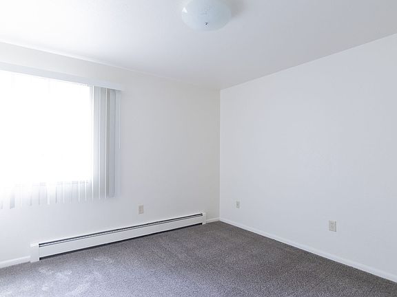 5th image of 2307 W Main St #94