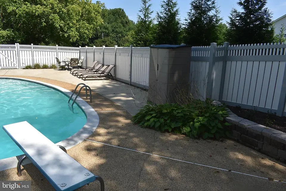 1 bed, 1200 sqft, $1,950 — Photo 4