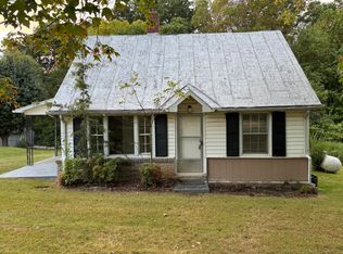 1203 Berta Rd, Martinsville, VA 24112