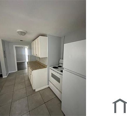 2nd image of 2881 W 11th St