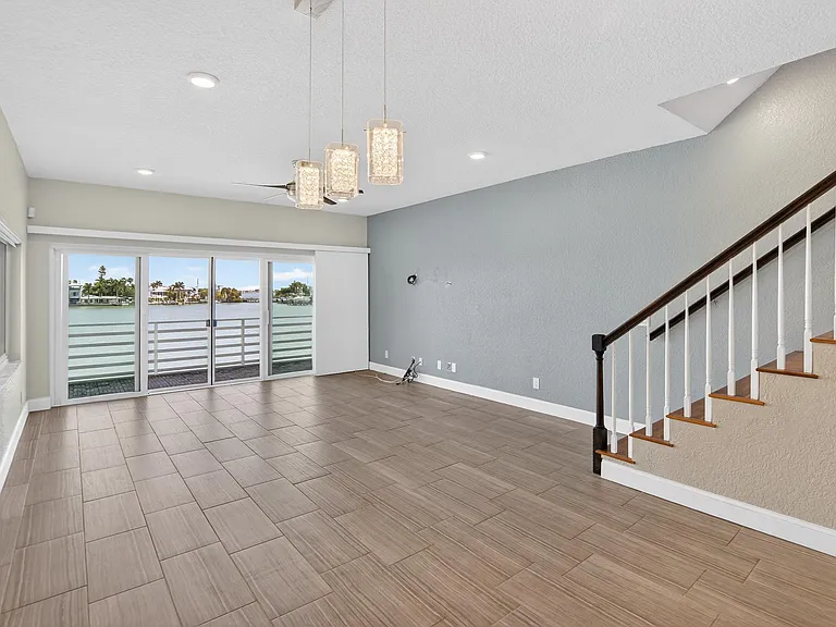 4639 Mirabella Ct — Photo 23