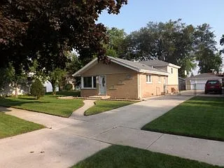 3732 W 121st Pl photo 1
