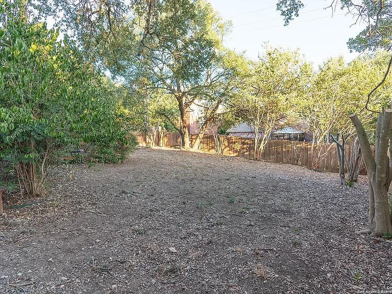 206 Jardin Vis — Photo 24