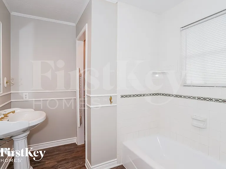6511 Misty Spring Ln — Photo 14