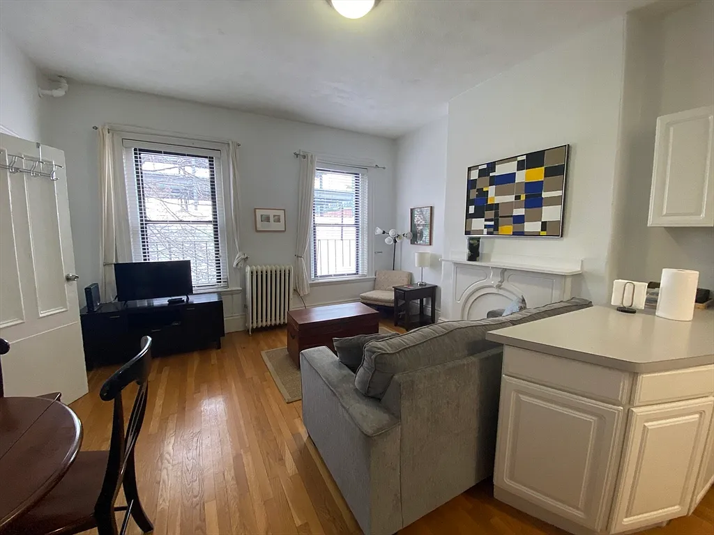 1 bed, 1.0 bath, 500 sqft, $2,795 — Photo 4