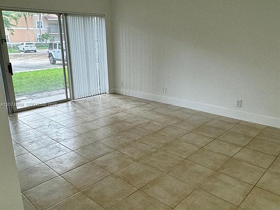 2nd image of 8801 Wiles Rd APT 103