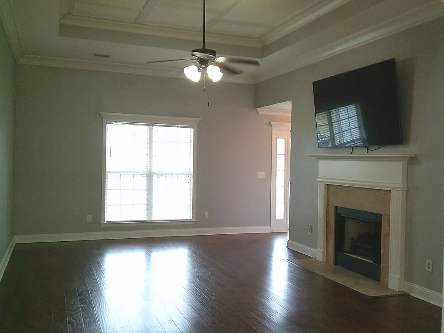 Spacious 3BR Home with Screened Porch, Fenced Backyard & Wired Shop in North Valdosta — Photo 3