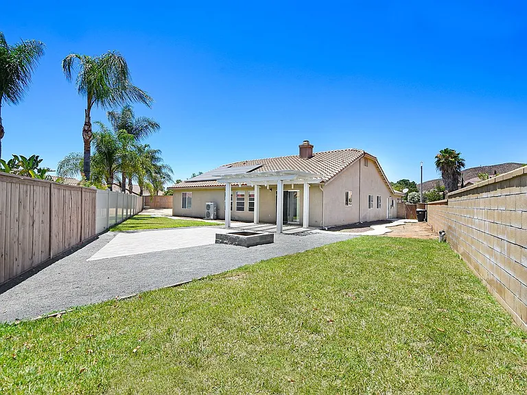 25629 Driftview Cir — Photo 17