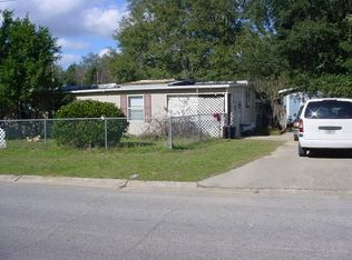 2330 Buckingham Rd, Pensacola, FL 32526