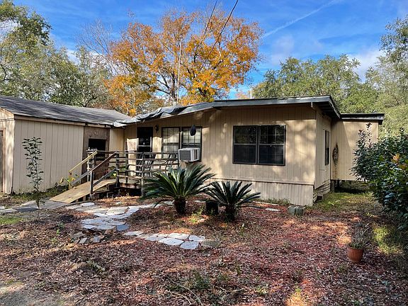 2nd image of 167 Redfish Rd