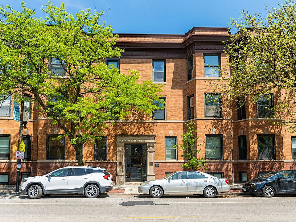 1st image of 1048 W Armitage Ave #B