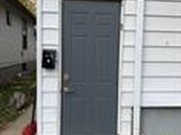918 S 3rd St