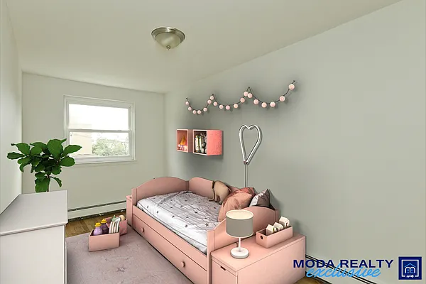 Rented by Moda Realty | media 12