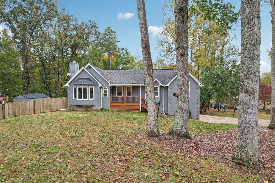 Cherokee Springs Way-S3110-001.jpg