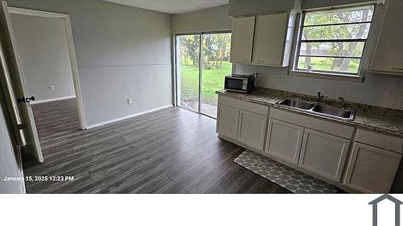5th image of 8914 Amblewood Dr