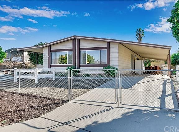 5th image of 43591 Deanne Ct