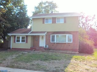 221 Elderfield Rd, Newark, DE 19713