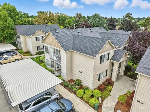 5807 N Garrett St, Garden City, ID 83714