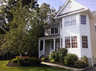 121 Navesink Ave, Highlands, NJ 07732