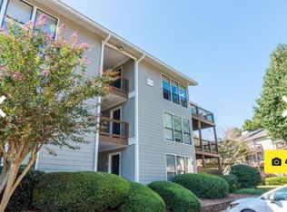 310 Park Ridge Cir, Marietta, GA 30068