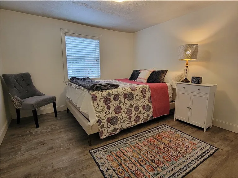 611 Broadhead Ave — Photo 22