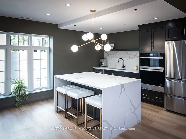 153 Wilson St W #105 — Photo 48