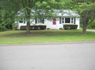 41 Curtis Pl, Amherst, MA 01002