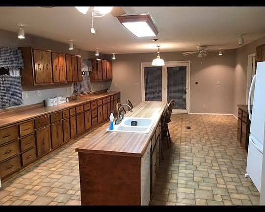 Kitchen to back door