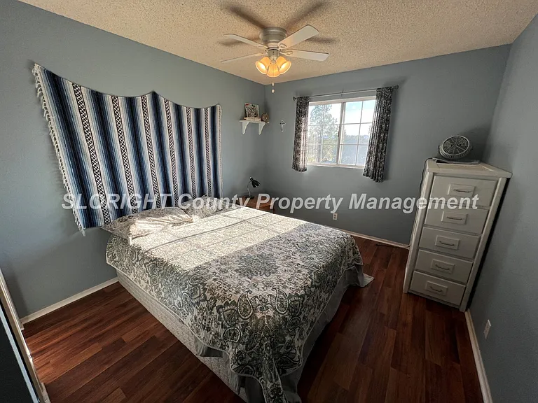 1039 Southwood Dr #D — Photo 10