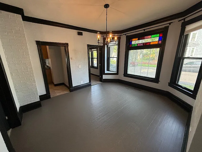 923 Sherburne Ave #1 — Photo 6
