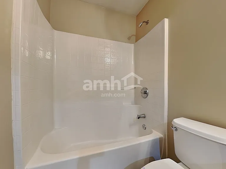 7772 Parkside Dr — Photo 18